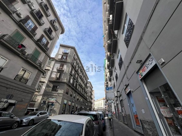 locale commerciale in affitto a Napoli in zona San Lorenzo