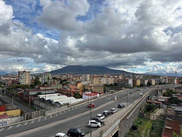 appartamento in affitto a Napoli in zona Barra