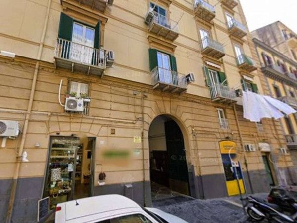 appartamento in affitto a Napoli in zona Chiaia
