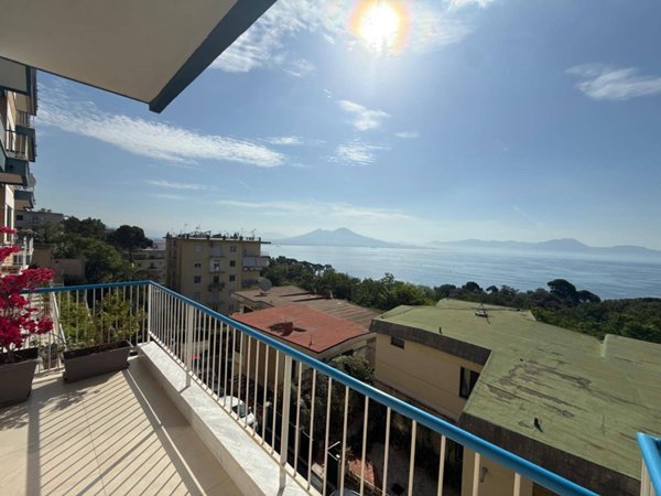 appartamento in affitto a Napoli in zona Posillipo