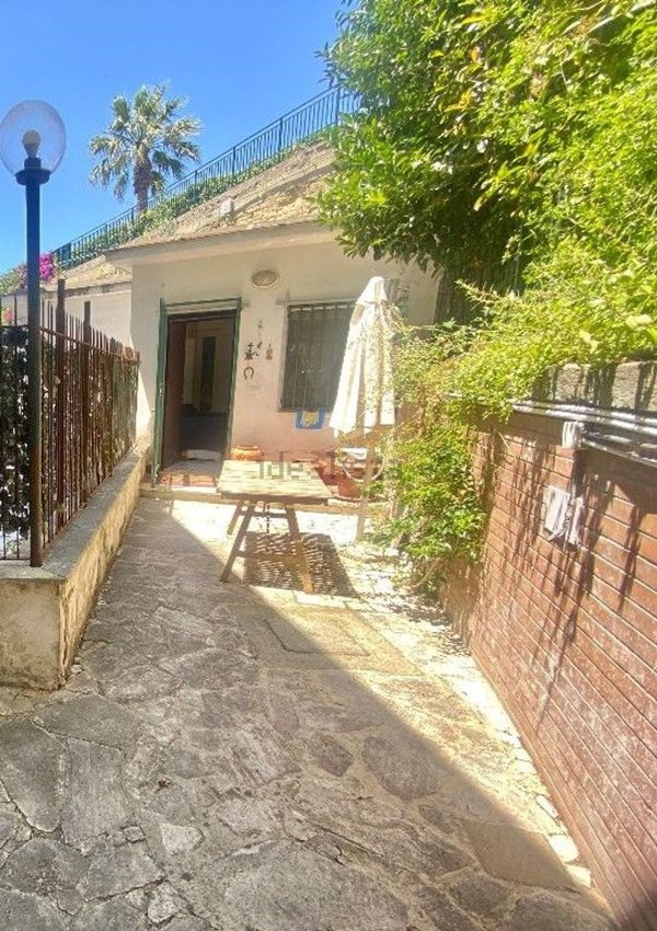 appartamento in affitto a Napoli in zona Posillipo