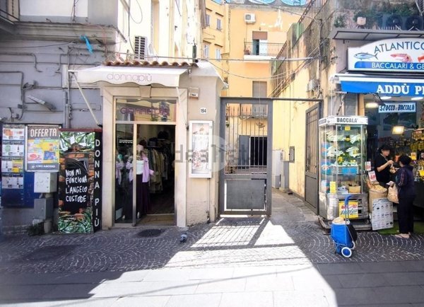 ufficio in affitto a Napoli in zona Vomero