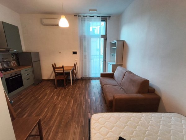 appartamento in affitto a Napoli in zona Pendino / San Giuseppe