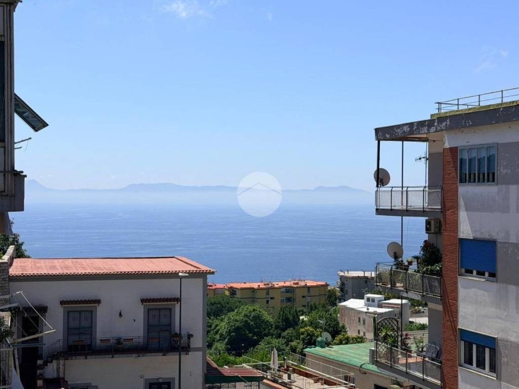 appartamento in affitto a Napoli in zona Posillipo