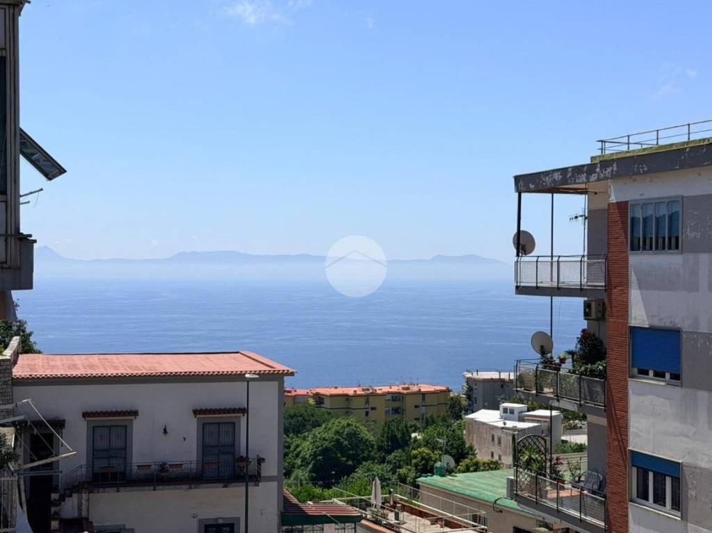 appartamento in affitto a Napoli in zona Posillipo