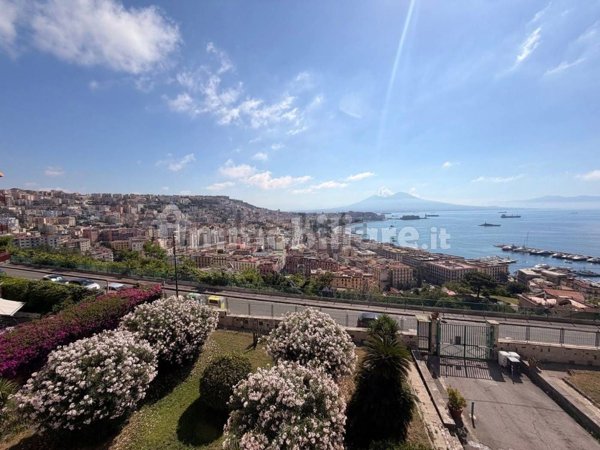 appartamento in affitto a Napoli in zona Posillipo