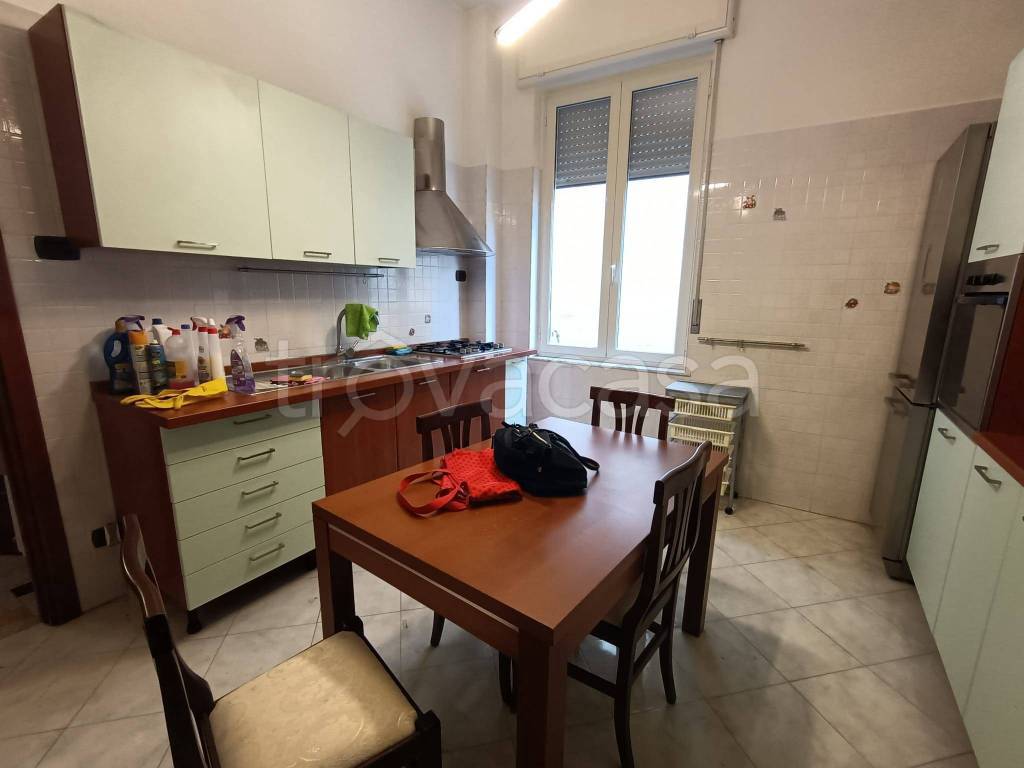 appartamento in affitto a Napoli