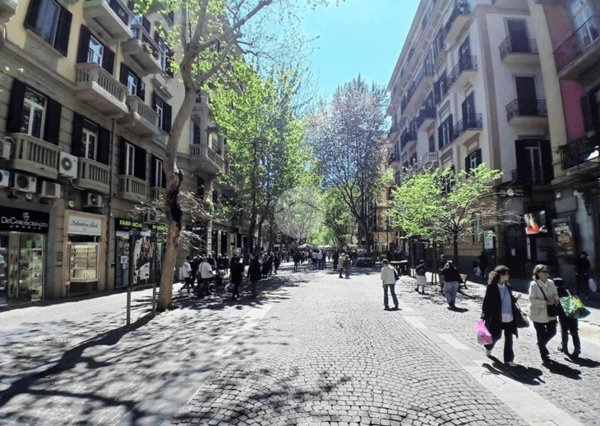 ufficio in affitto a Napoli in zona Vomero