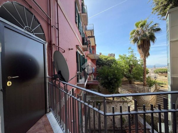 appartamento in affitto a Napoli in zona San Carlo all'Arena