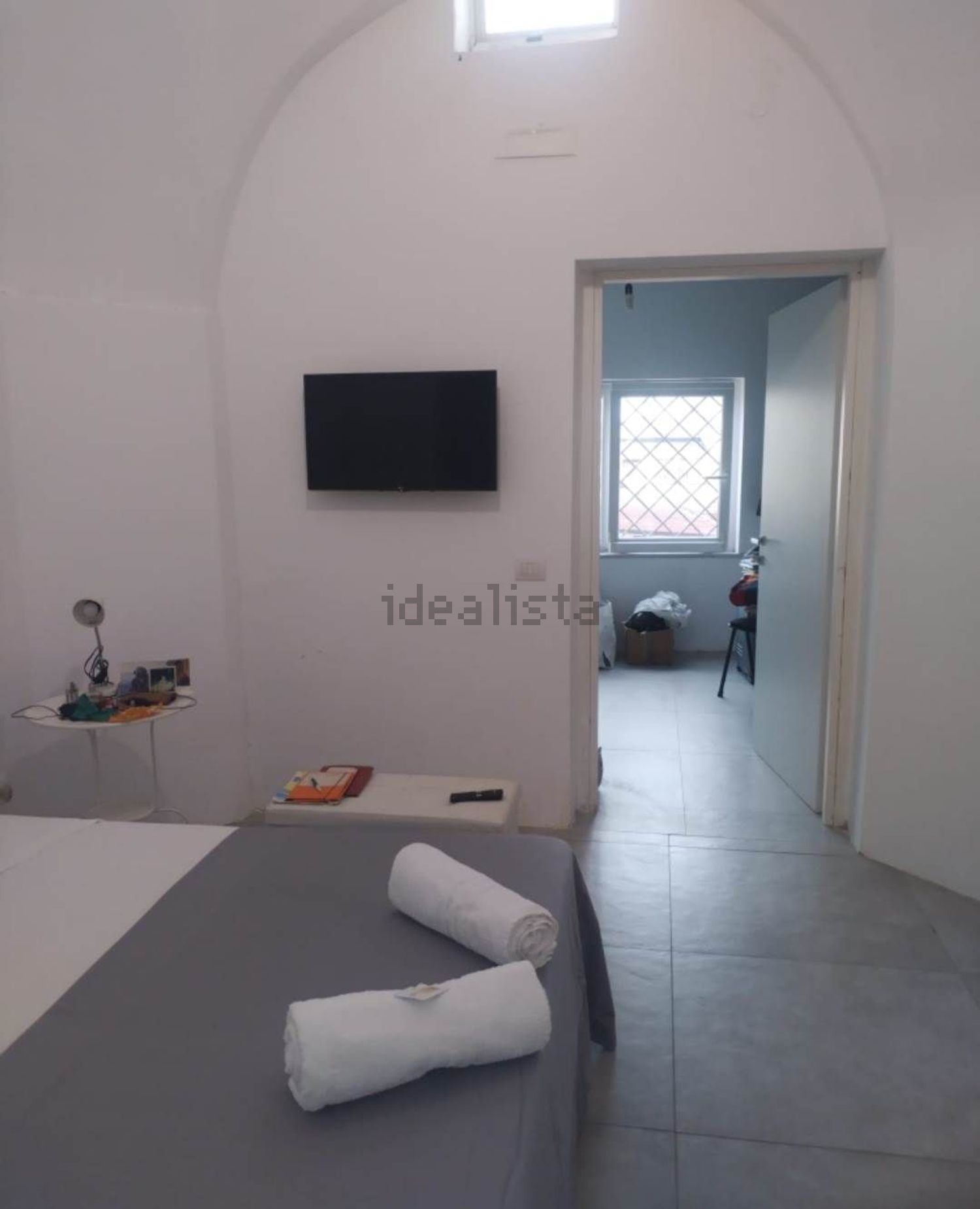 appartamento in affitto a Napoli in zona Chiaia