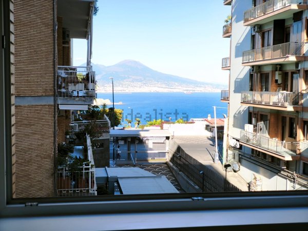 appartamento in affitto a Napoli in zona Posillipo