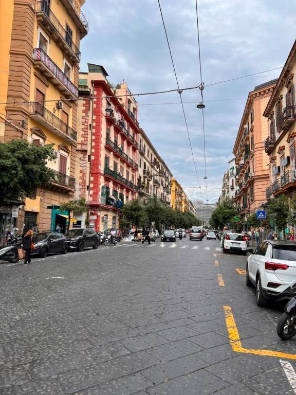 monolocale in affitto a Napoli
