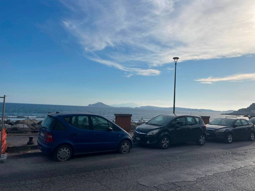 appartamento in affitto a Napoli in zona Bagnoli