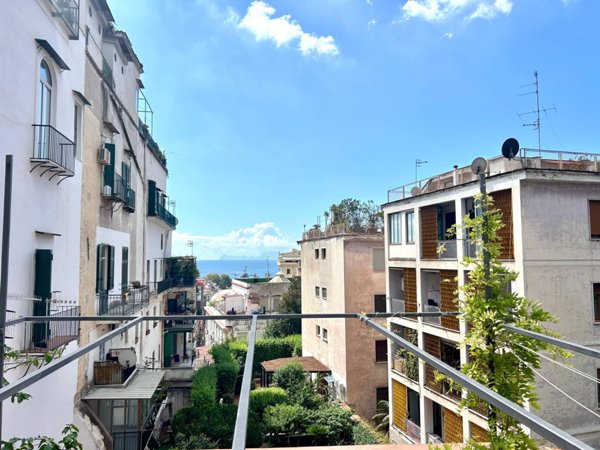 appartamento in affitto a Napoli in zona Vomero