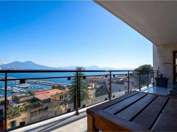 appartamento in affitto a Napoli in zona Posillipo