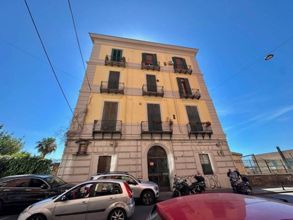 appartamento in affitto a Napoli in zona Montecalvario
