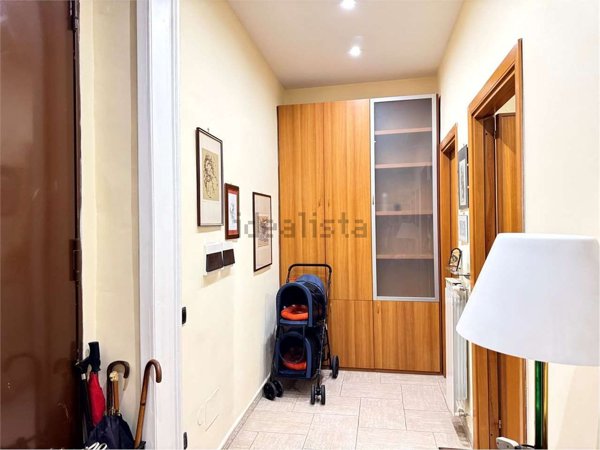 appartamento in affitto a Napoli in zona Chiaia