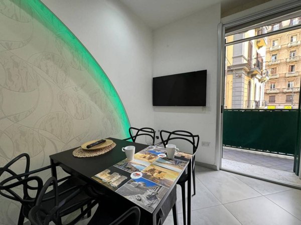 appartamento in affitto a Napoli in zona Chiaia