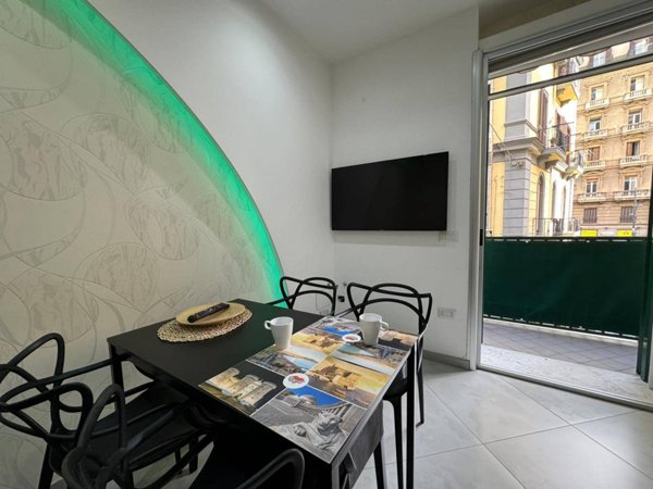 appartamento in affitto a Napoli in zona Chiaia