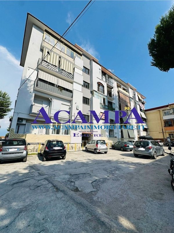 appartamento in affitto a Napoli in zona San Carlo all'Arena