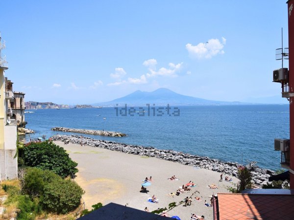 appartamento in affitto a Napoli in zona Posillipo