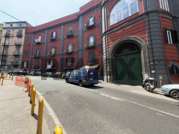 appartamento in affitto a Napoli in zona Stella