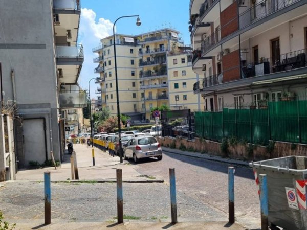 appartamento in affitto a Napoli in zona Arenella