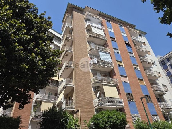 appartamento in affitto a Napoli in zona Capodimonte / Colli Aminei