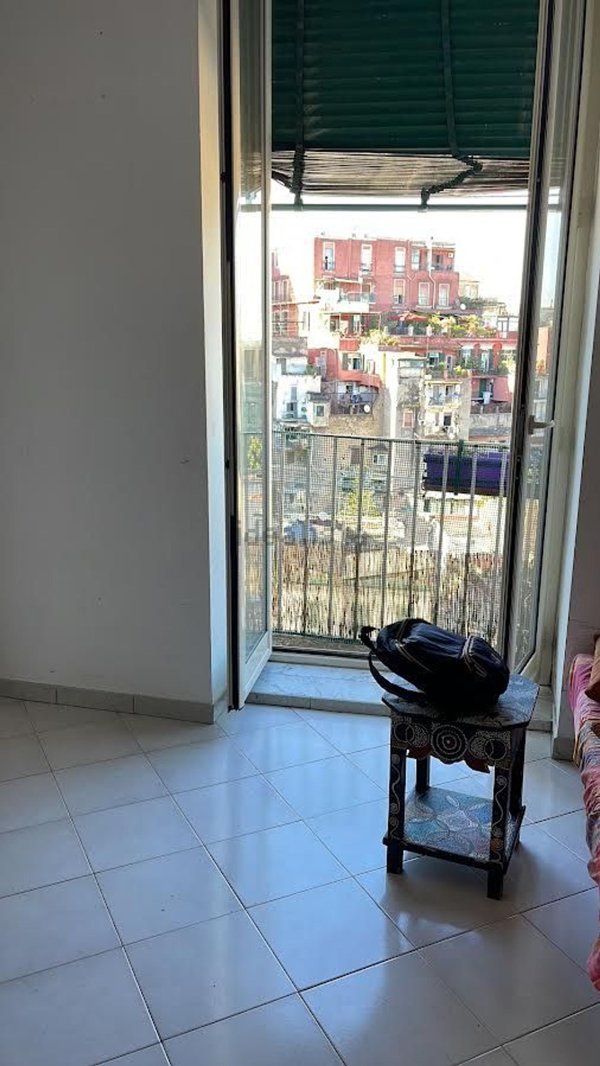 appartamento in affitto a Napoli