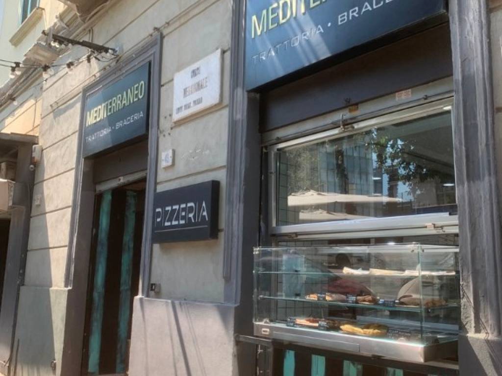 negozio in affitto a Napoli in zona Vicaria