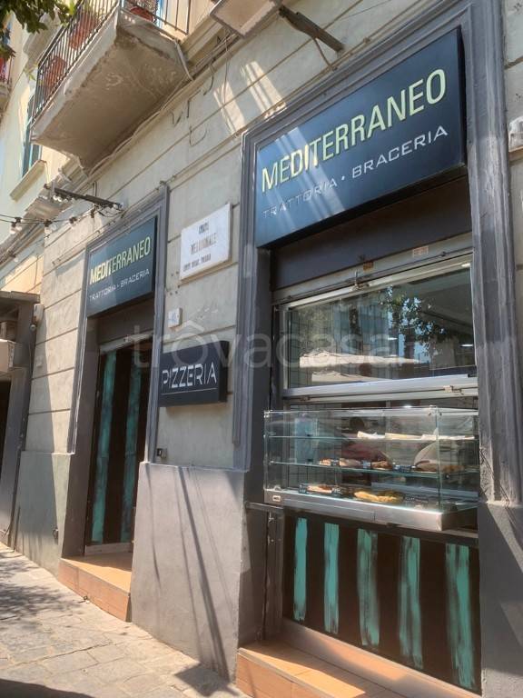 negozio in affitto a Napoli in zona Vicaria