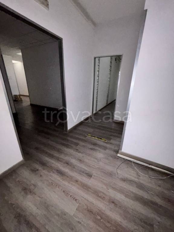 ufficio in affitto a Napoli in zona Poggioreale