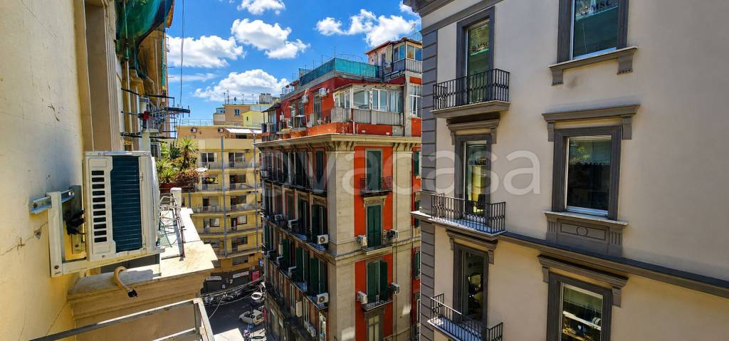 appartamento in affitto a Napoli in zona Porto