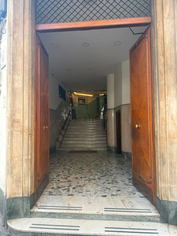 ufficio in affitto a Napoli