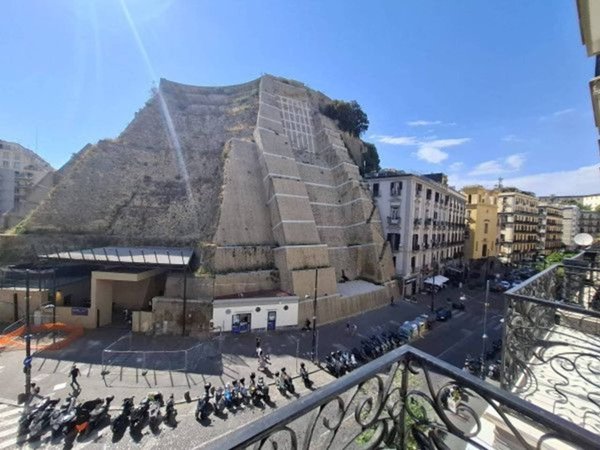 appartamento in affitto a Napoli in zona San Ferdinando