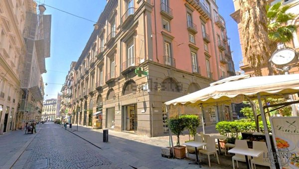 ufficio in affitto a Napoli in zona San Ferdinando