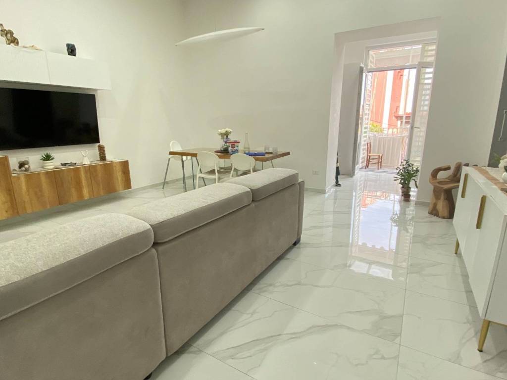 appartamento in affitto a Napoli