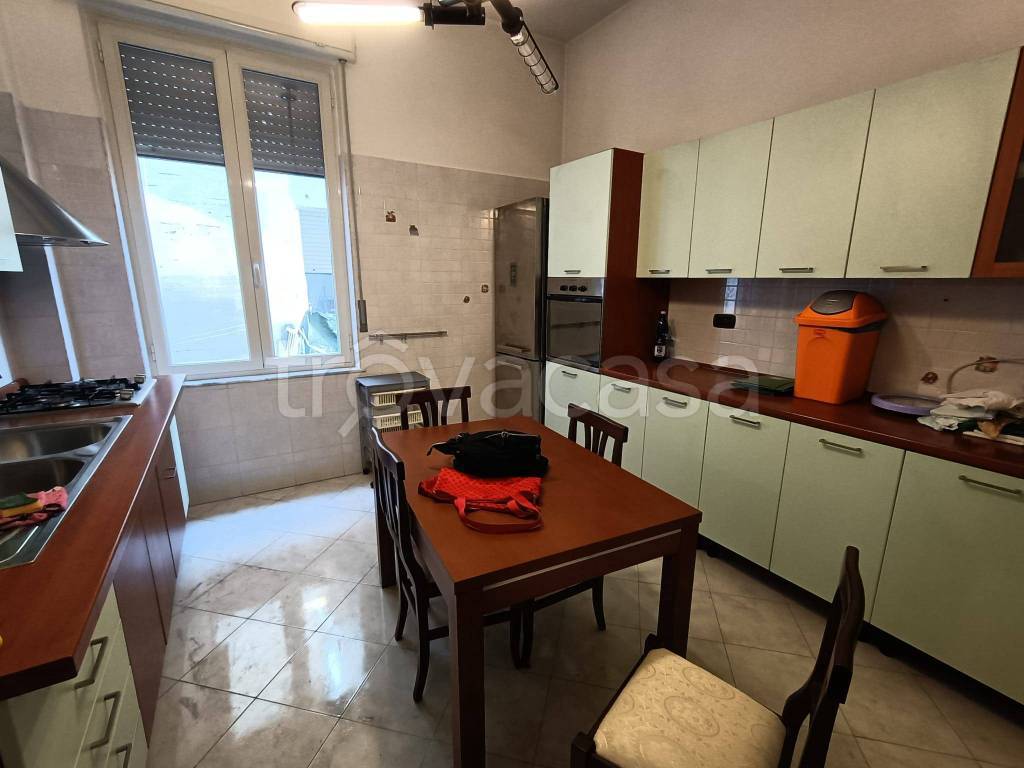appartamento in affitto a Napoli