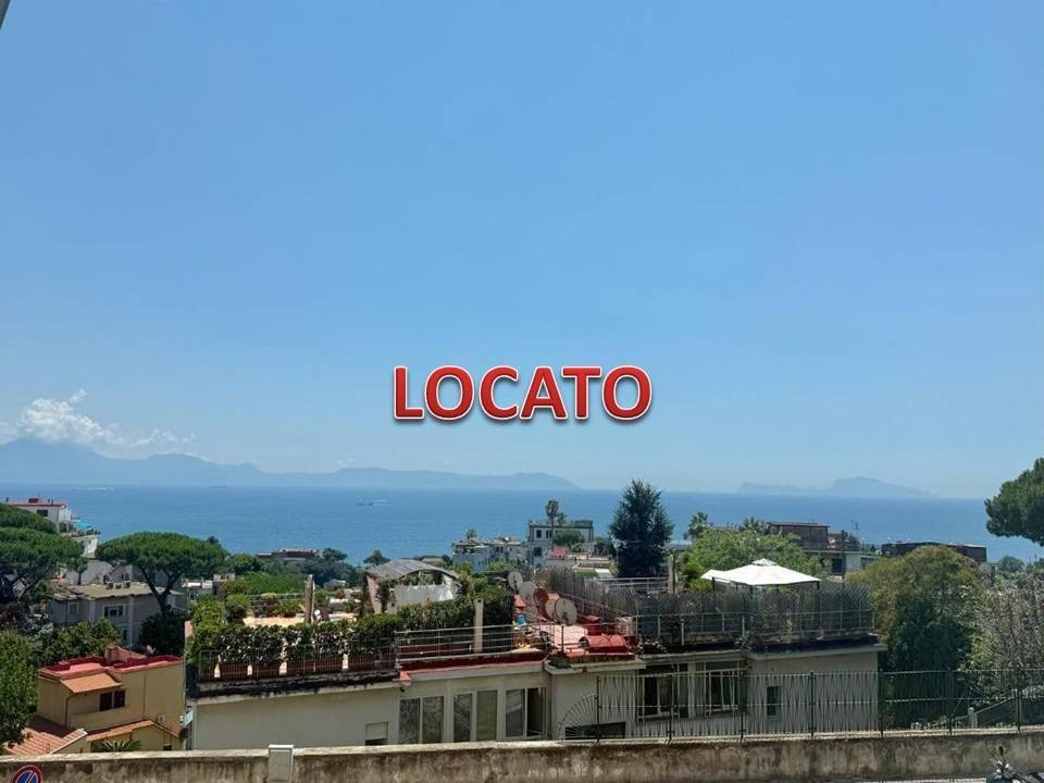 appartamento in affitto a Napoli in zona Posillipo