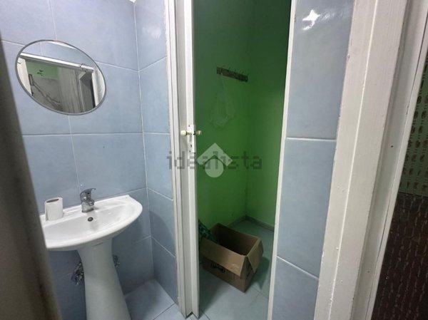 locale commerciale in affitto a Napoli in zona Secondigliano