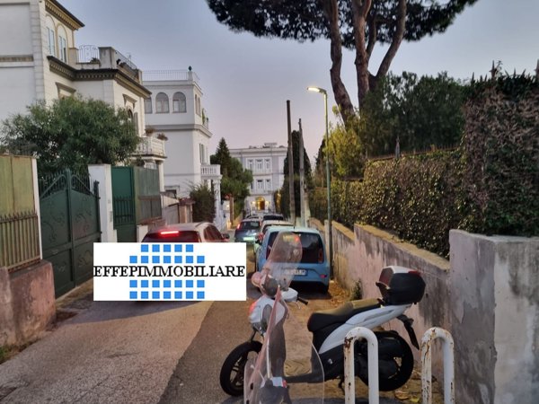 appartamento in affitto a Napoli in zona Posillipo