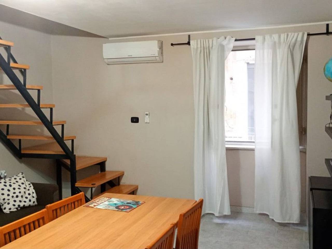 appartamento in affitto a Napoli in zona Montecalvario