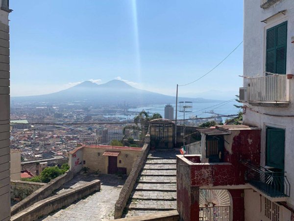 appartamento in affitto a Napoli in zona Montecalvario