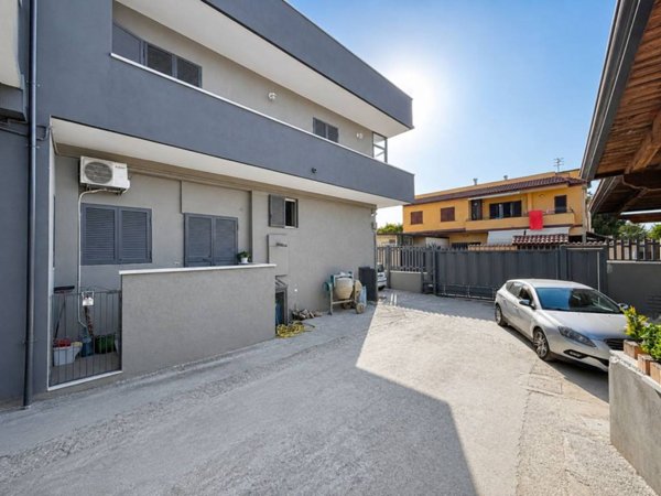 appartamento in affitto a Napoli in zona Pianura