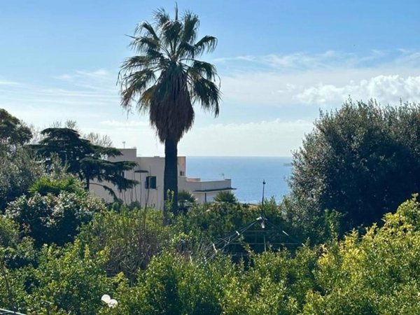 appartamento in affitto a Napoli in zona Posillipo