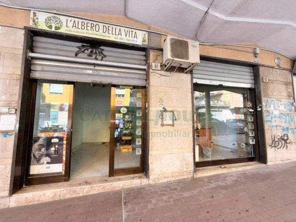 negozio in affitto a Napoli in zona Soccavo