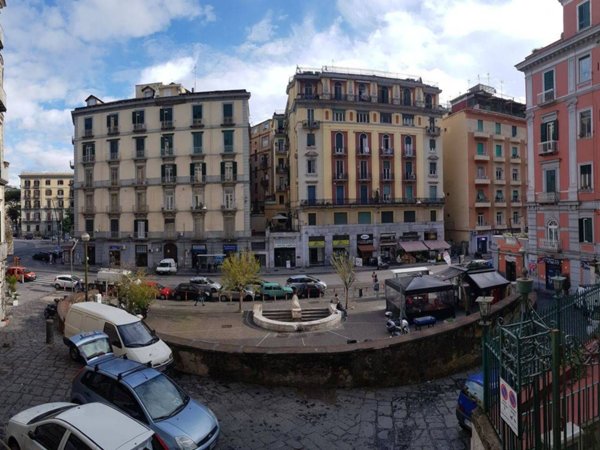 appartamento in affitto a Napoli in zona Chiaia