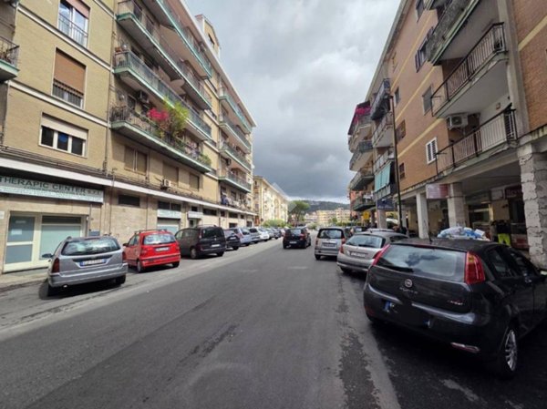 appartamento in affitto a Napoli in zona Soccavo