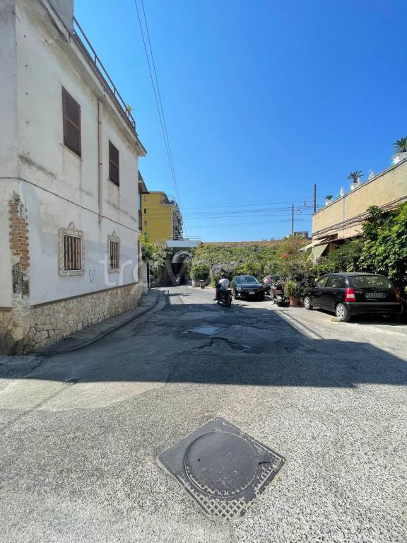 appartamento in affitto a Napoli in zona Bagnoli