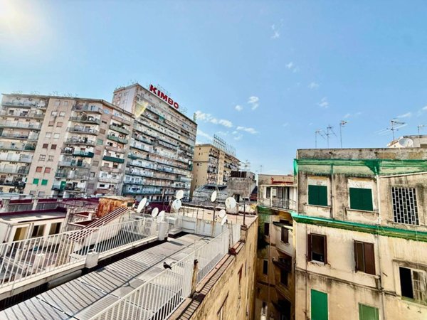 appartamento in affitto a Napoli